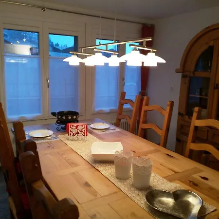 דירה Chalet Les Arolles
